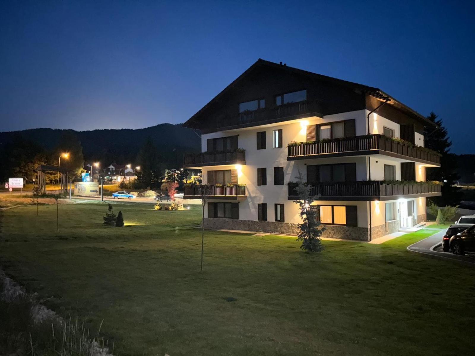 Albert Residence Aparthotel Grand Chalet With Free Spa Access To Alpin Resort Poiana Brasov Luaran gambar